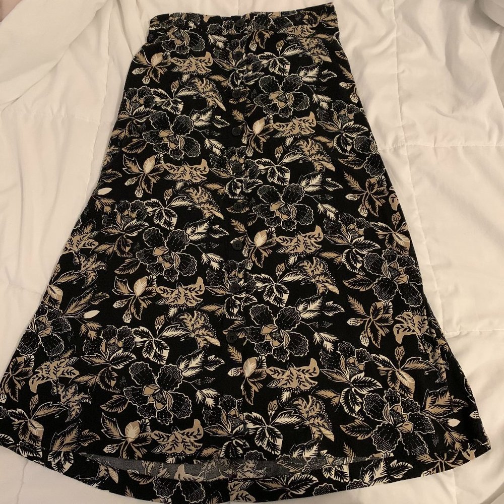 Old Navy Midi Floral Pattern Skirt